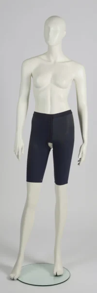 panty court taille normale